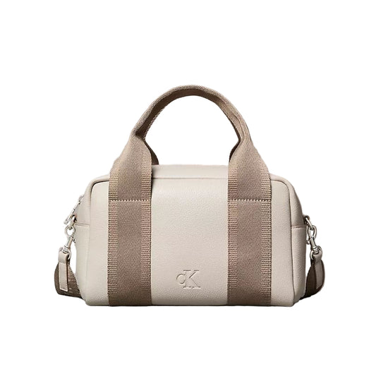 Calvin Klein Jeans Ultralight Barrel Bag